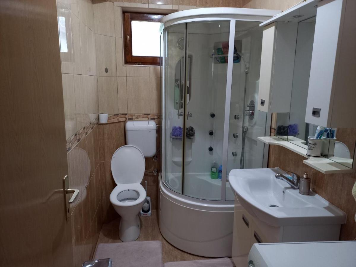 Vacation Home "Cehic" Kulen Vakuf Extérieur photo